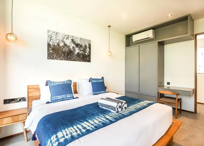 New 4Br Villa 200M To The Beach Canggu