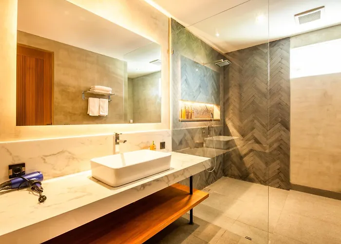 New 4Br Villa 200M To The Beach Canggu 别墅 坎古
