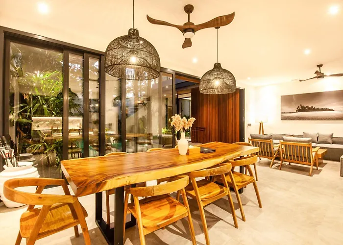 New 4Br Villa 200M To The Beach Canggu * 坎古