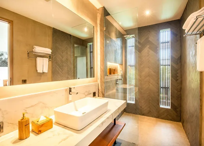 New 4Br Villa 200M To The Beach Canggu 别墅