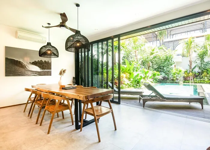 New 4Br Villa 200M To The Beach Canggu 坎古
