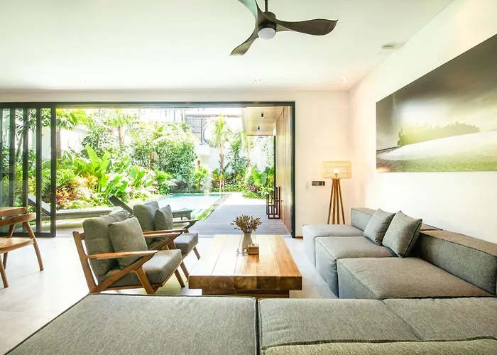 New 4Br Villa 200M To The Beach Canggu