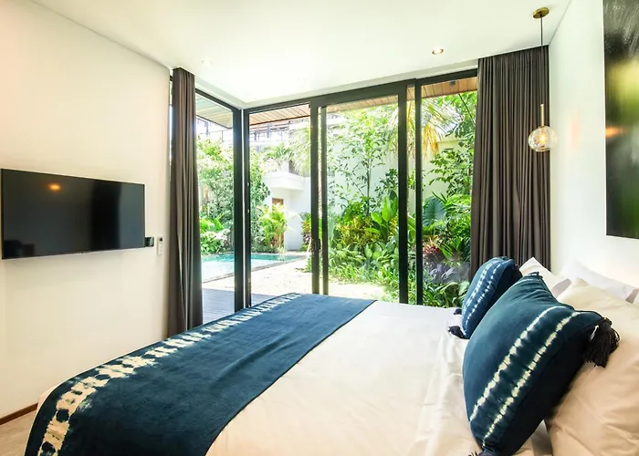 New 4Br Villa 200M To The Beach Canggu 别墅 *