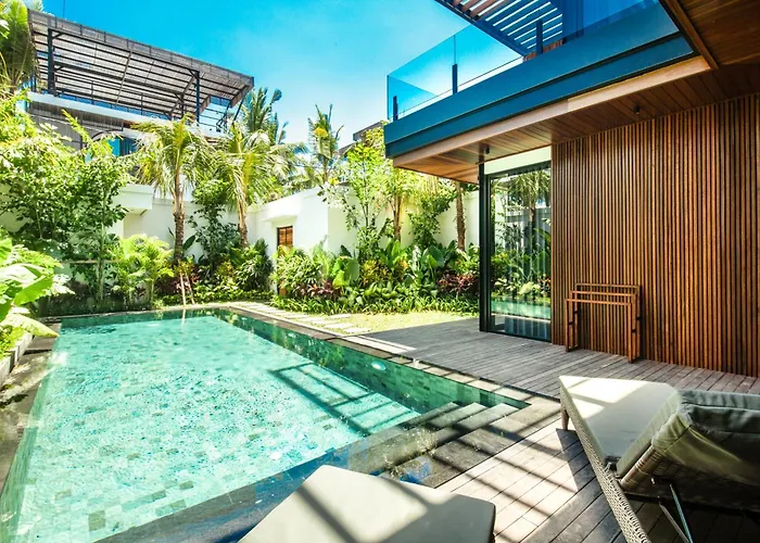 New 4Br Villa 200M To The Beach Canggu 坎古